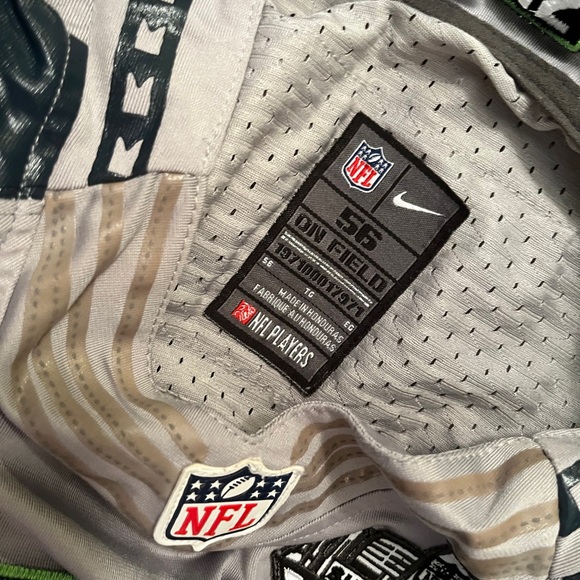Seahawks Jersey - Picture 2 of 5